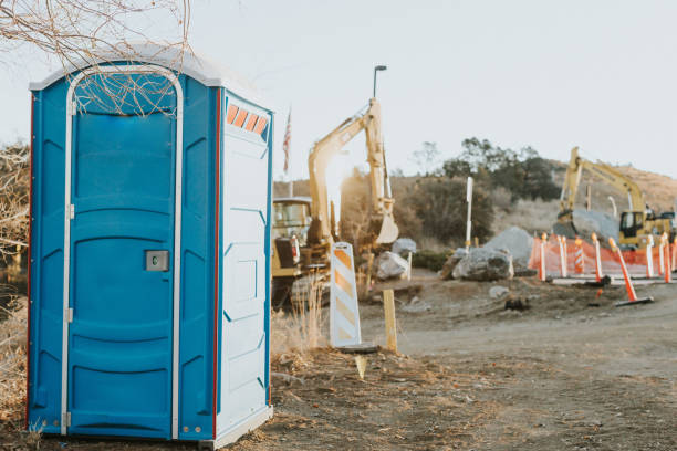 Portable Toilet Options We Offer in Beechwood Trails, OH